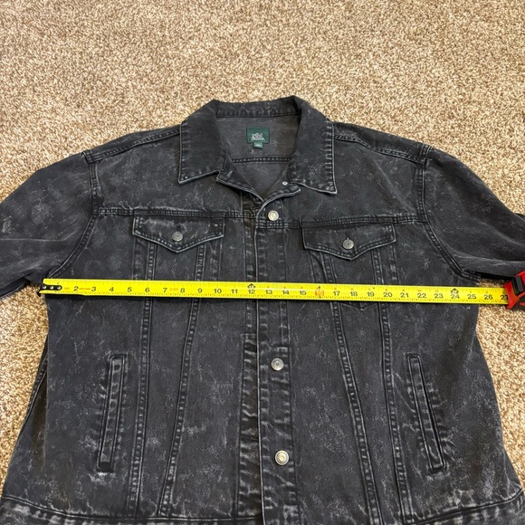 NWOT || wild fable || Oversized Washed Black Denim Trucker Jacket Size L - Picture 12 of 13